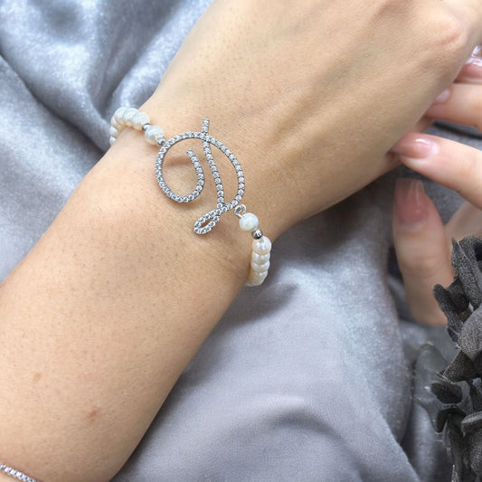 bracciale perle con iniziale