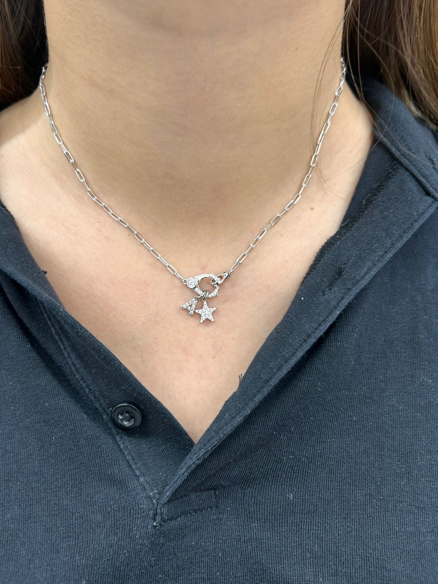 collana con lettera e stella